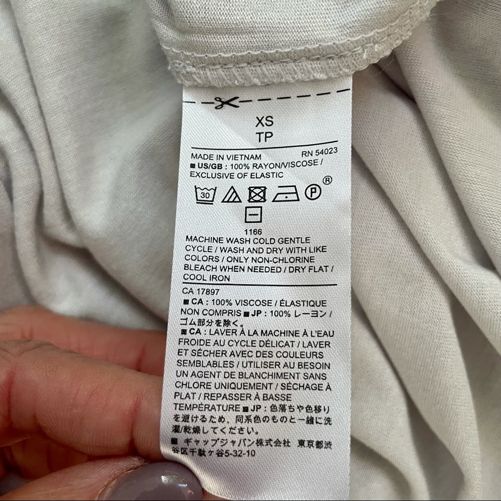 NWOT Smocked Mock-Neck Tank - Picture 7 of 10